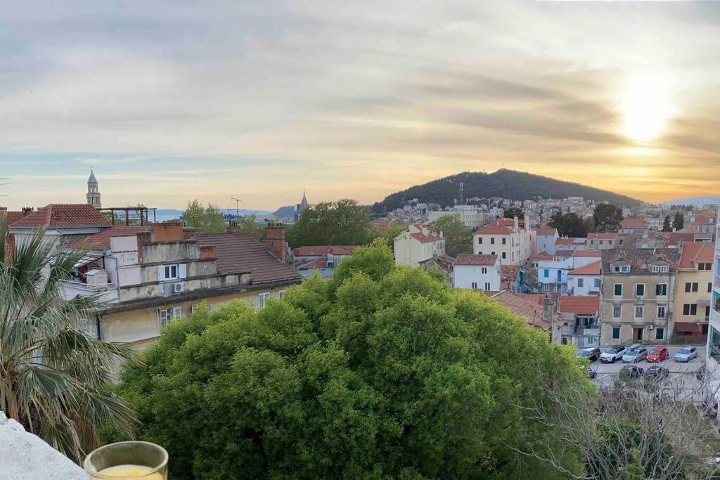 Apartment Panorama-Place For You With Amazing View Сплит Екстериор снимка
